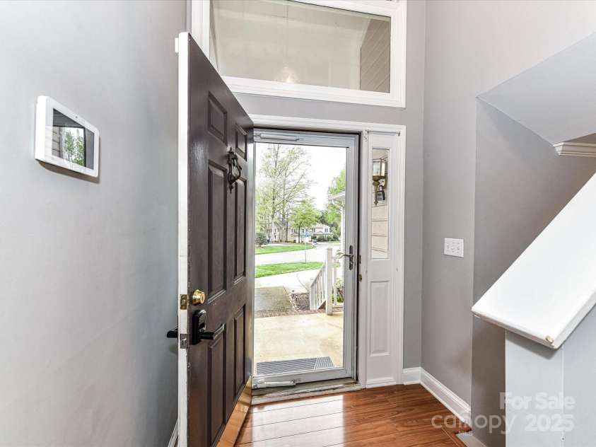 4743 Morning Dew Court, Charlotte, NC 28269.  MLS# CAR4244275, YatesRealty ID 13756. Welcome!