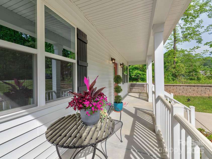 1904 Lark Lane, Stanley, NC 28164.  MLS# CAR4254410, YatesRealty ID 13757. 