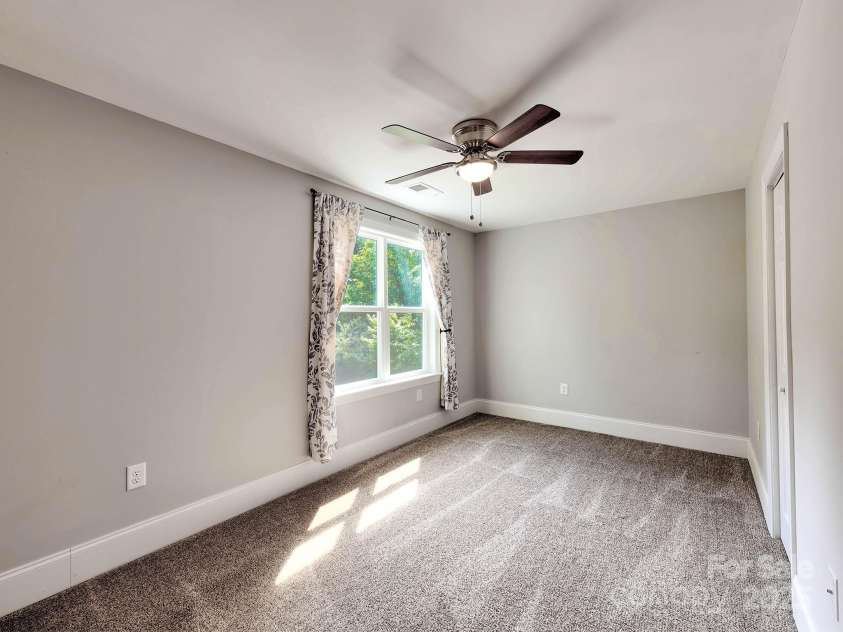 1904 Lark Lane, Stanley, NC 28164.  MLS# CAR4254410, YatesRealty ID 13757. 