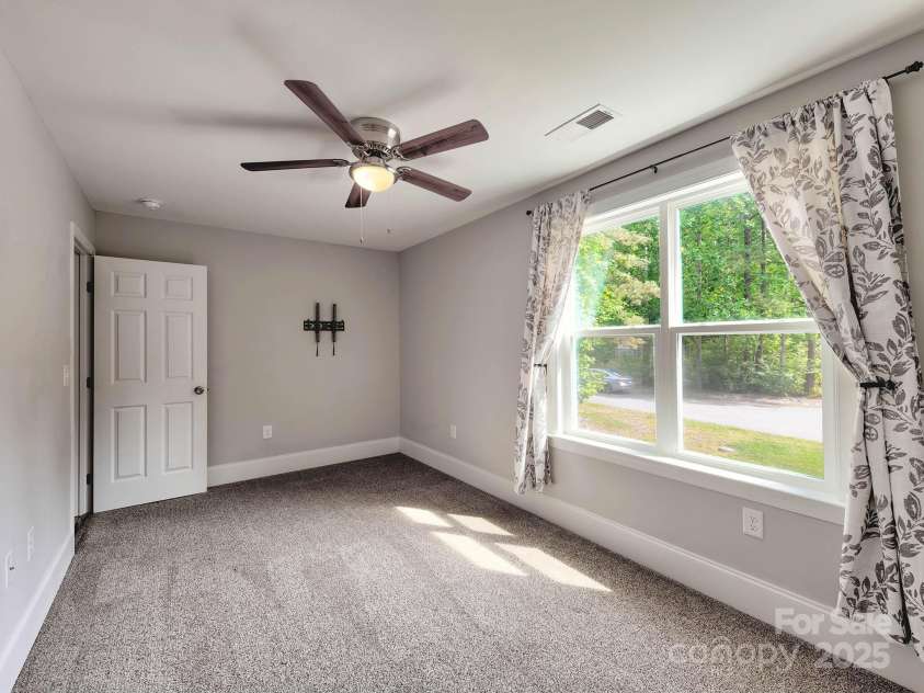 1904 Lark Lane, Stanley, NC 28164.  MLS# CAR4254410, YatesRealty ID 13757. 