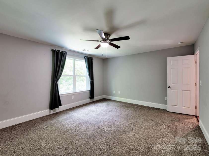 1904 Lark Lane, Stanley, NC 28164.  MLS# CAR4254410, YatesRealty ID 13757. 