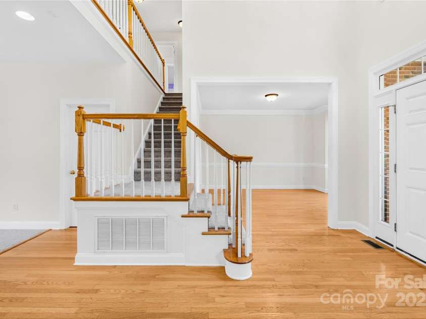 14500 Harvington Drive, Huntersville, NC 28078.  MLS# CAR4218123, YatesRealty ID 13758. 
