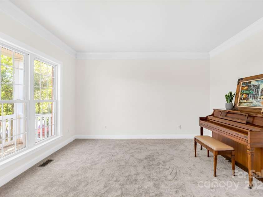 14500 Harvington Drive, Huntersville, NC 28078.  MLS# CAR4218123, YatesRealty ID 13758. 