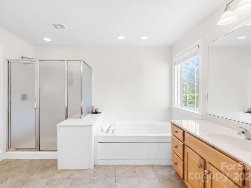 14500 Harvington Drive, Huntersville, NC 28078.  MLS# CAR4218123, YatesRealty ID 13758. 
