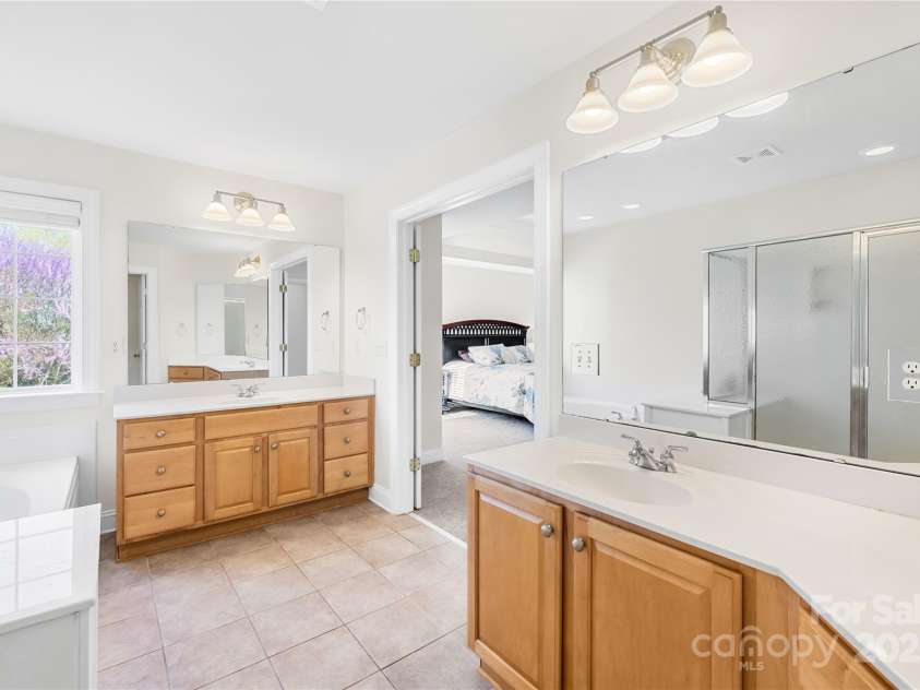 14500 Harvington Drive, Huntersville, NC 28078.  MLS# CAR4218123, YatesRealty ID 13758. 