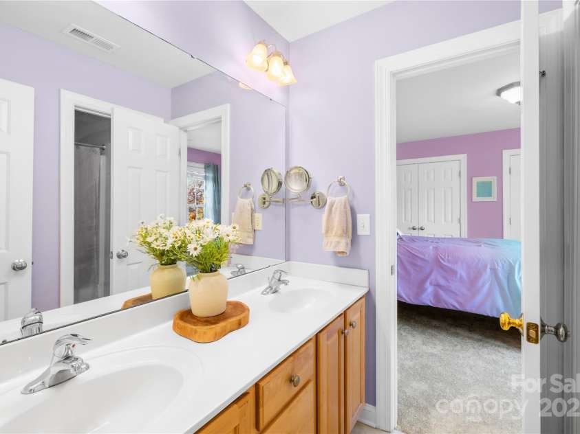 14500 Harvington Drive, Huntersville, NC 28078.  MLS# CAR4218123, YatesRealty ID 13758. 