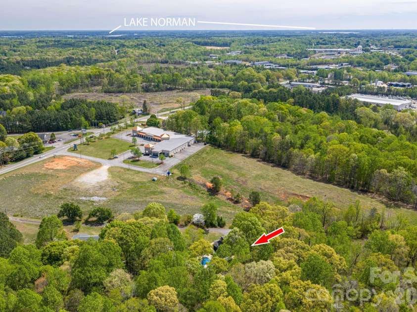 4703 Nc 16 Business Highway, Denver, NC 28037.  MLS# CAR4365461, YatesRealty ID 13759. 