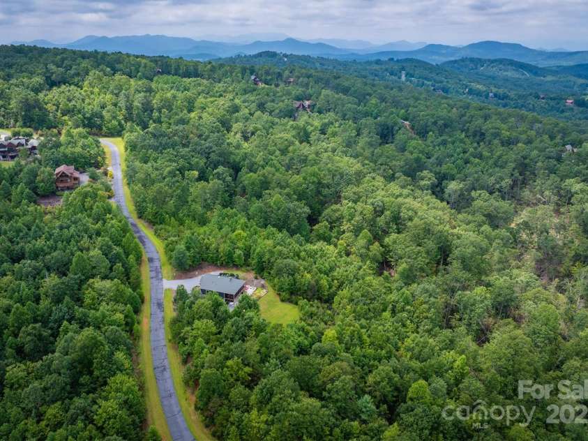 381 Scenic Overlook Drive, Nebo, NC 28761.  MLS# CAR4294911, YatesRealty ID 1376. 