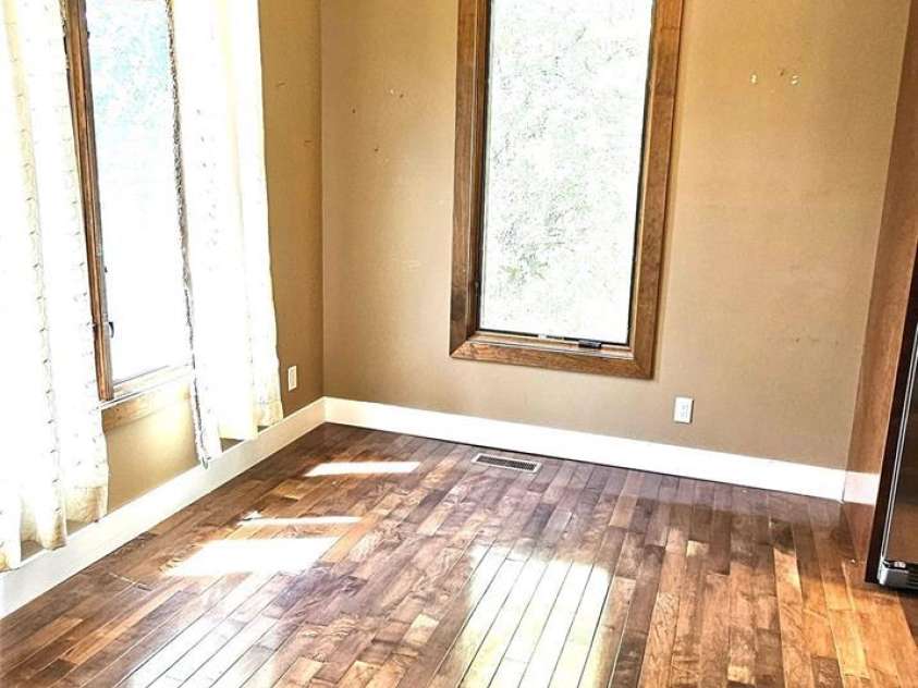 5 Valley Drive, Weaverville, NC 28787.  MLS# CAR4227304, YatesRealty ID 1376. Dining Room