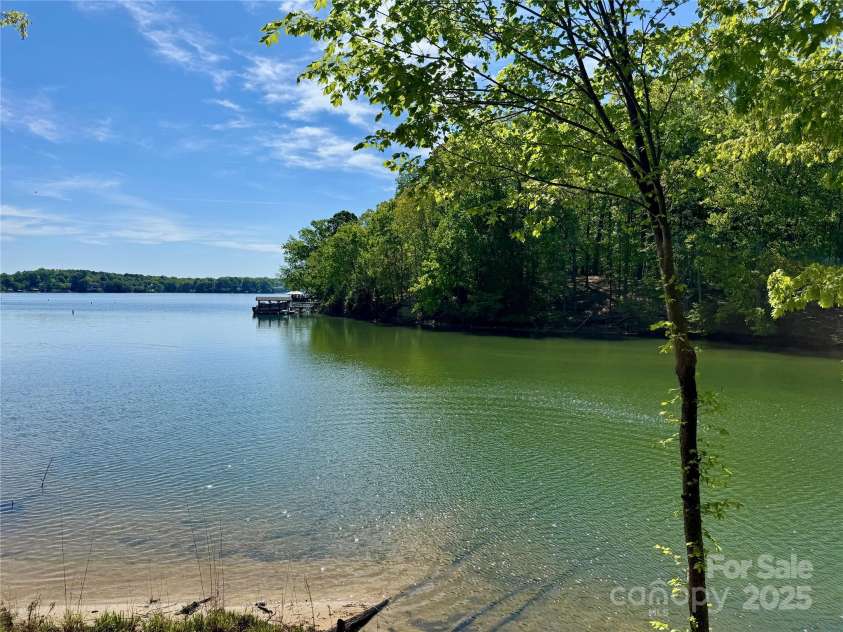 4095 Kingfisher Drive, York, SC 29745.  MLS# CAR4254591, YatesRealty ID 13760. This view will never get old!