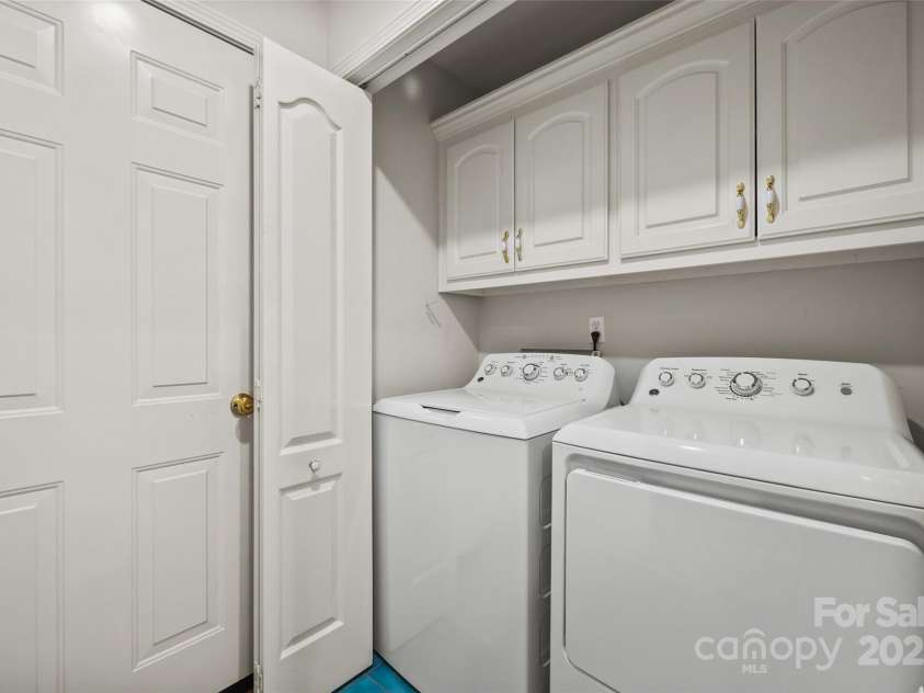 1911 Connemara Court, Gastonia, NC 28054.  MLS# CAR4228614, YatesRealty ID 13763. 