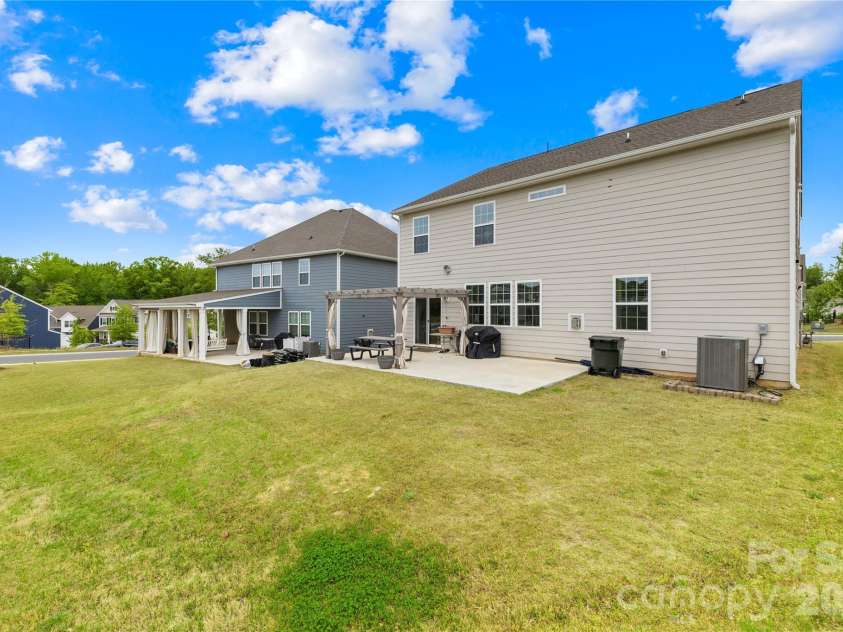1741 Wildwood Terrace Trail, Fort Mill, SC 29708.  MLS# CAR4328232, YatesRealty ID 13767. 