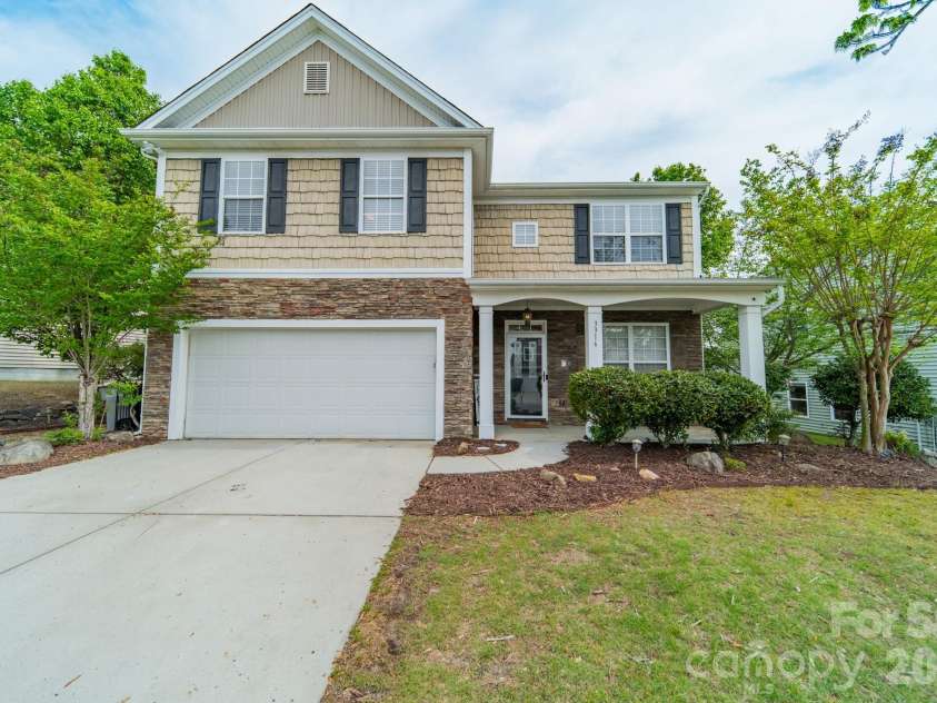 3316 Brackhill Street, Davidson, NC 28036.  MLS# CAR4367756, YatesRealty ID 13768. 