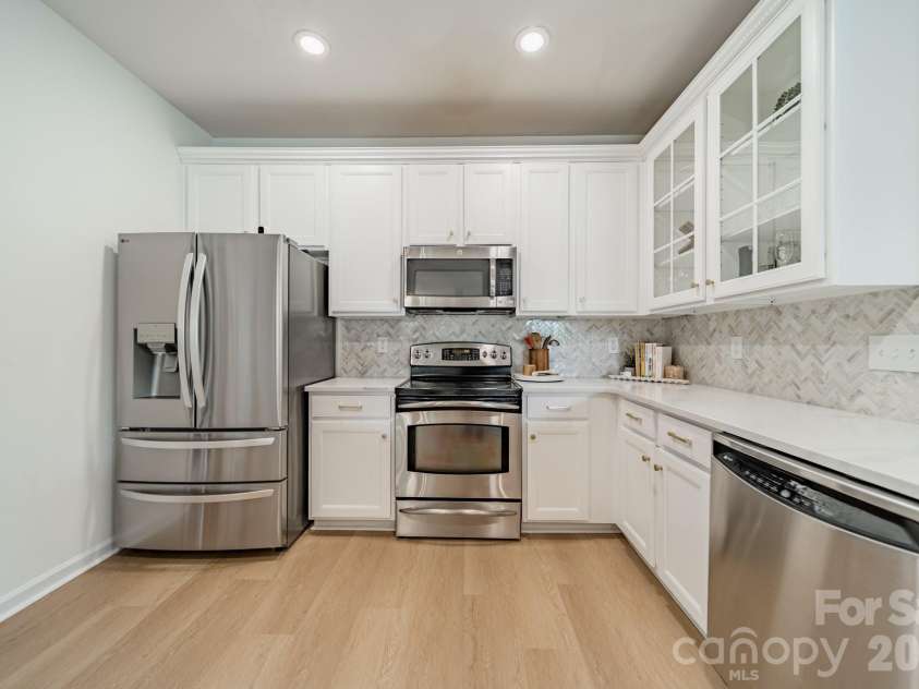 3316 Brackhill Street, Davidson, NC 28036.  MLS# CAR4367756, YatesRealty ID 13768. 