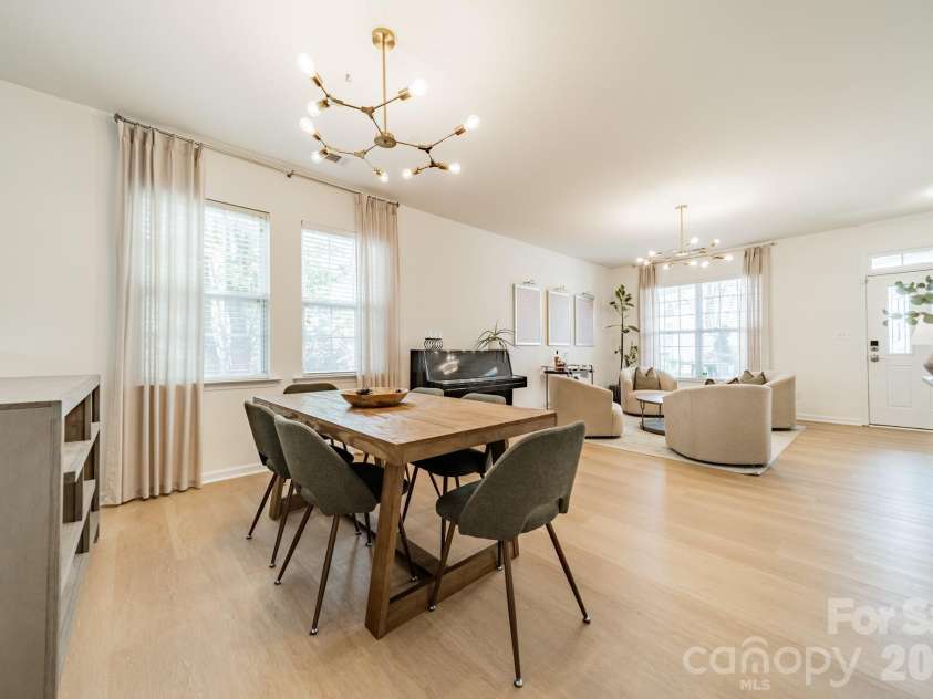 3316 Brackhill Street, Davidson, NC 28036.  MLS# CAR4367756, YatesRealty ID 13768. Dining Room