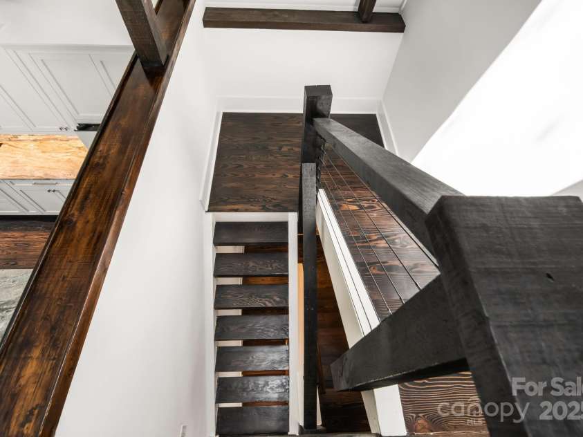 50 Turkey Trot Lane, Burnsville, NC 28714.  MLS# CAR4201949, YatesRealty ID 13769. 