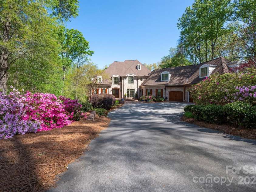 287 James Way, Advance, NC 27006.  MLS# CAR4195945, YatesRealty ID 1377. 