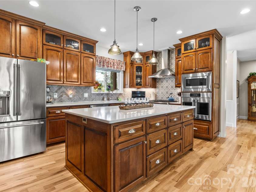 1103 River Ridge Way, Lenoir, NC 28645.  MLS# CAR4364618, YatesRealty ID 13770. Kitchen 