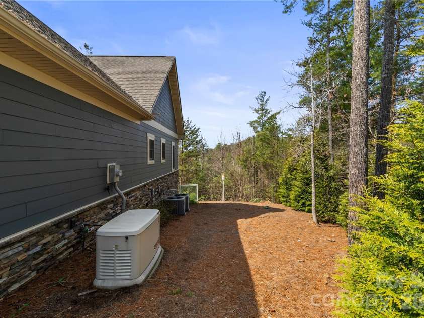 1103 River Ridge Way, Lenoir, NC 28645.  MLS# CAR4364618, YatesRealty ID 13770. Whole home Generator