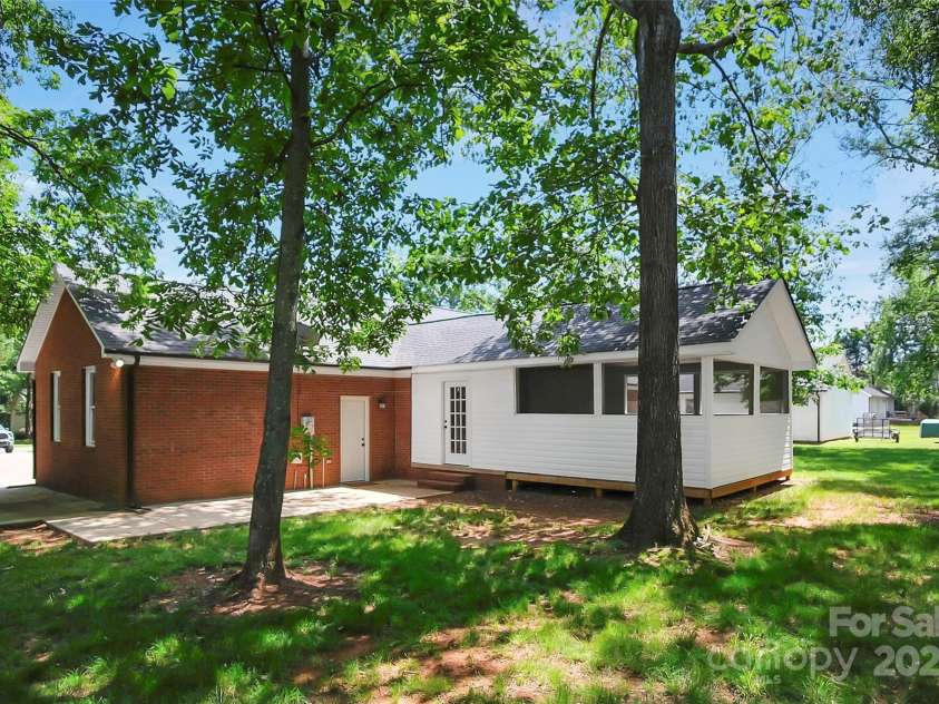 2502 Gold Rush Drive, Lincolnton, NC 28092.  MLS# CAR4255516, YatesRealty ID 13772. 