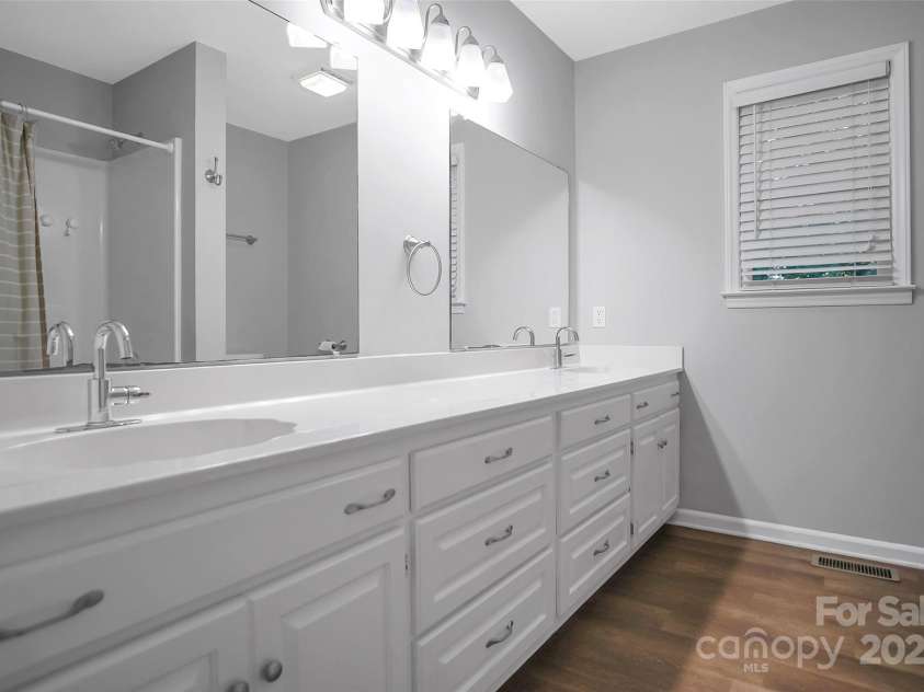 2502 Gold Rush Drive, Lincolnton, NC 28092.  MLS# CAR4255516, YatesRealty ID 13772. 