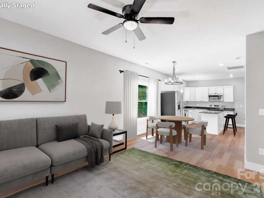 139 Northbend Drive, Asheville, NC 28804.  MLS# CAR4364167, YatesRealty ID 13774. 