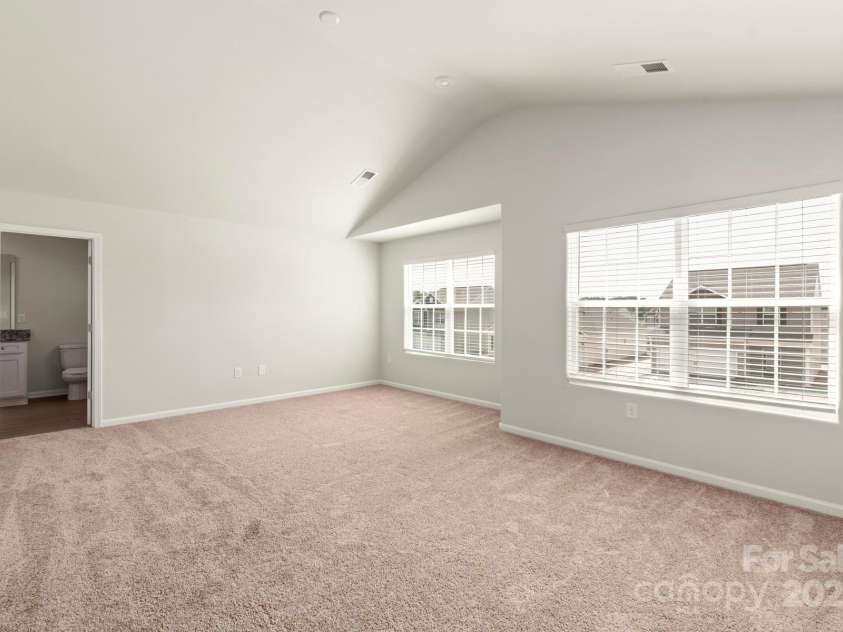 3410 Saddlebred Drive, Gastonia, NC 28052.  MLS# CAR4232737, YatesRealty ID 13775. 