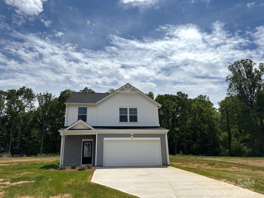 139 Dove Creek Trail, Statesville, NC 28625.  MLS# CAR4259525, YatesRealty ID 13776. 139 Dove Creek Front Exterior