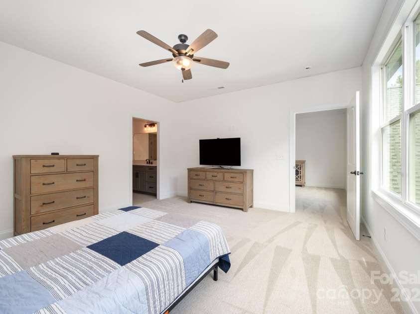 722 Clegg Farm Drive, York, SC 29745.  MLS# CAR4305468, YatesRealty ID 13777. 