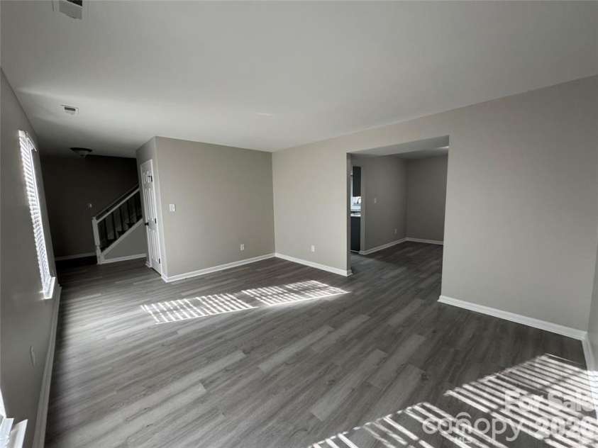 1425 Sugar Hollow Drive, Charlotte, NC 28214.  MLS# CAR4362199, YatesRealty ID 13779. 