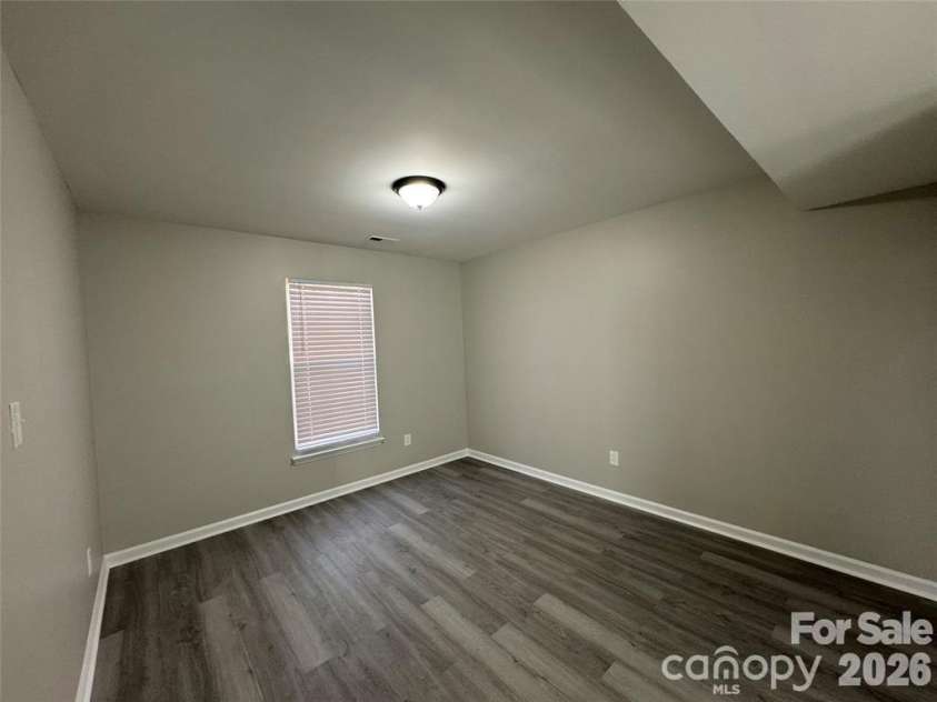 1425 Sugar Hollow Drive, Charlotte, NC 28214.  MLS# CAR4362199, YatesRealty ID 13779. 