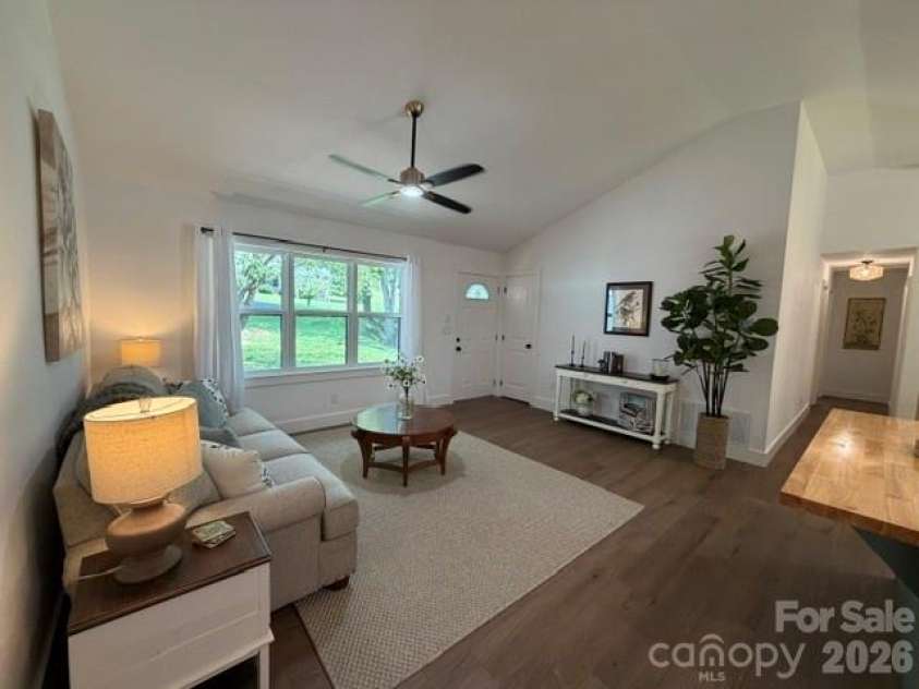170 Clifton Avenue, Bryson City, NC 28713.  MLS# CAR4398146, YatesRealty ID 1378. 