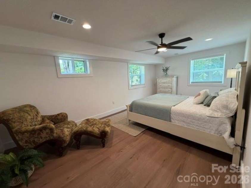 170 Clifton Avenue, Bryson City, NC 28713.  MLS# CAR4398146, YatesRealty ID 1378. 