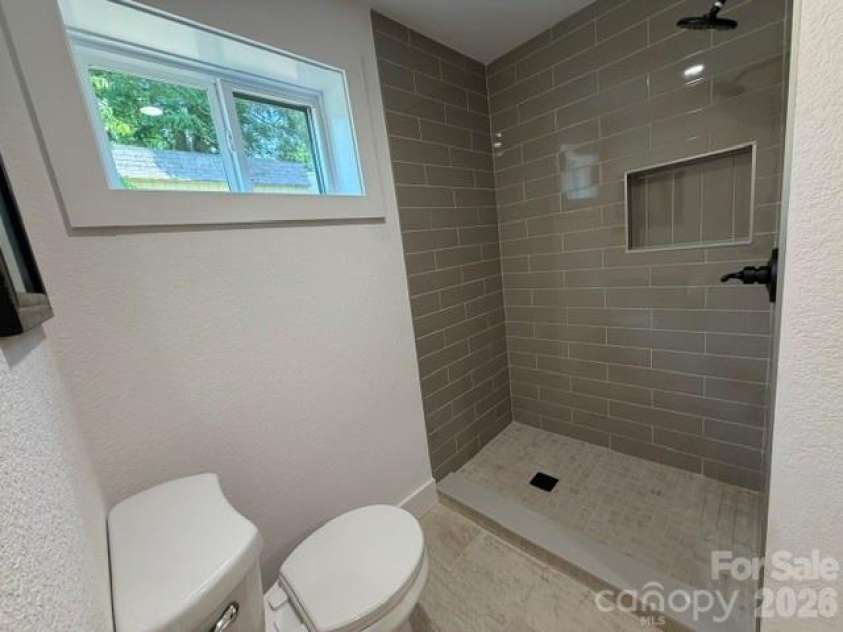 170 Clifton Avenue, Bryson City, NC 28713.  MLS# CAR4398146, YatesRealty ID 1378. 