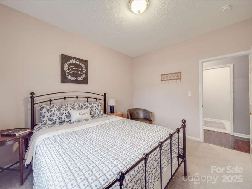 4032 River Falls Drive, Lowell, NC 28098.  MLS# CAR4224943, YatesRealty ID 1378. 