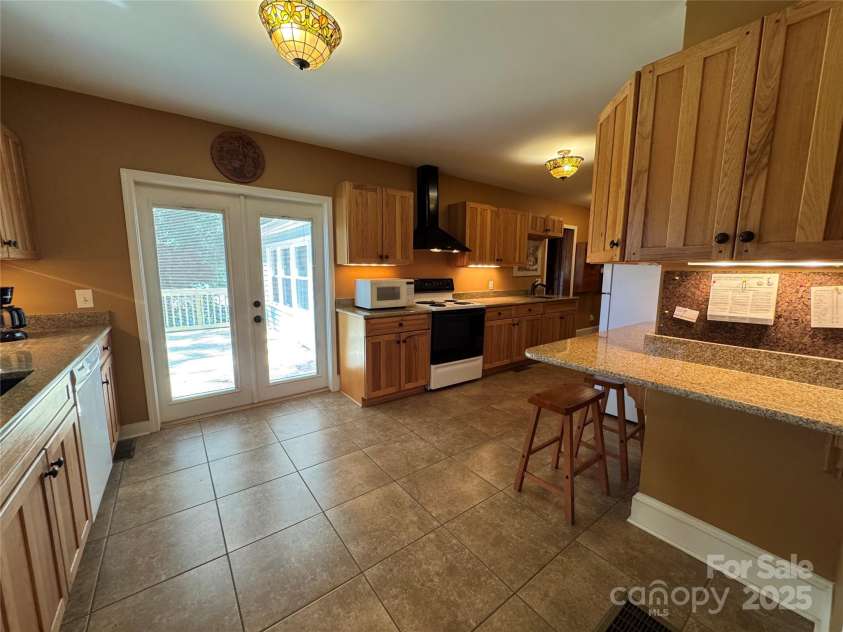 66 Arlington Avenue, Concord, NC 28025.  MLS# CAR4256759, YatesRealty ID 13780. 