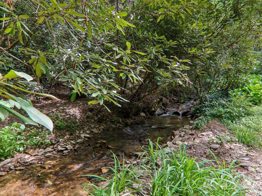 19 Reuben Branch Road, Maggie Valley, NC 28751.  MLS# CAR4259987, YatesRealty ID 13782. 