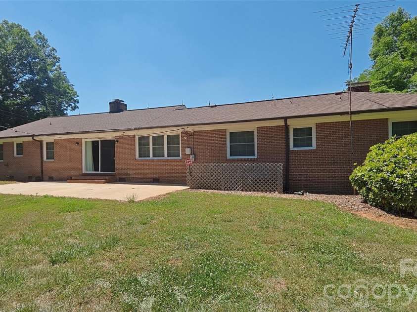 8710 Stokes Ferry Road, Salisbury, NC 28146.  MLS# CAR4383645, YatesRealty ID 13782. 