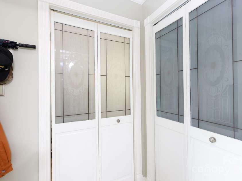 1371 Hawks Nest Road, York, SC 29745.  MLS# CAR4260098, YatesRealty ID 13783. 