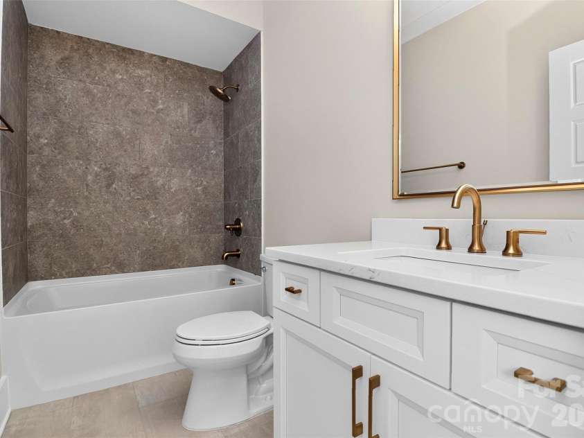 506 Joslin Pointe Lane, Rock Hill, SC 29732.  MLS# CAR4355523, YatesRealty ID 13783. 