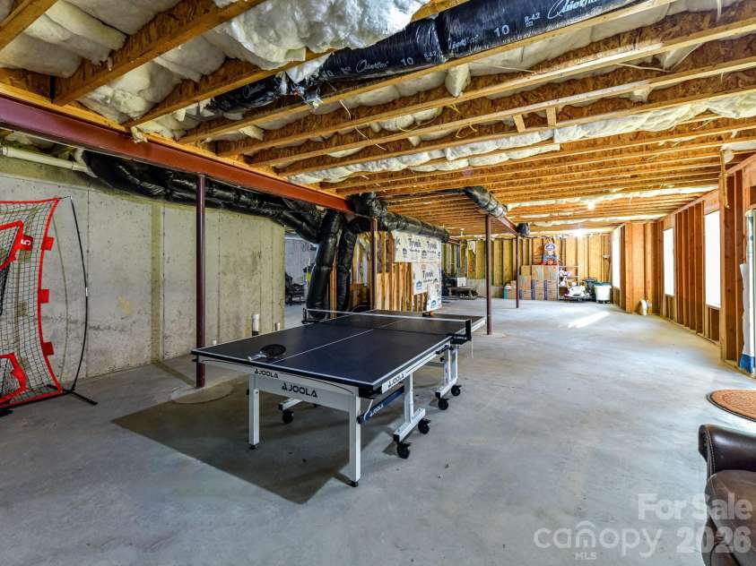 1012 Golden Bell Drive, Waxhaw, NC 28173.  MLS# CAR4357580, YatesRealty ID 13784. 