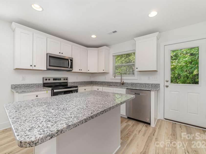 304 Adams Street, Salisbury, NC 28144.  MLS# CAR4260173, YatesRealty ID 13784. 
