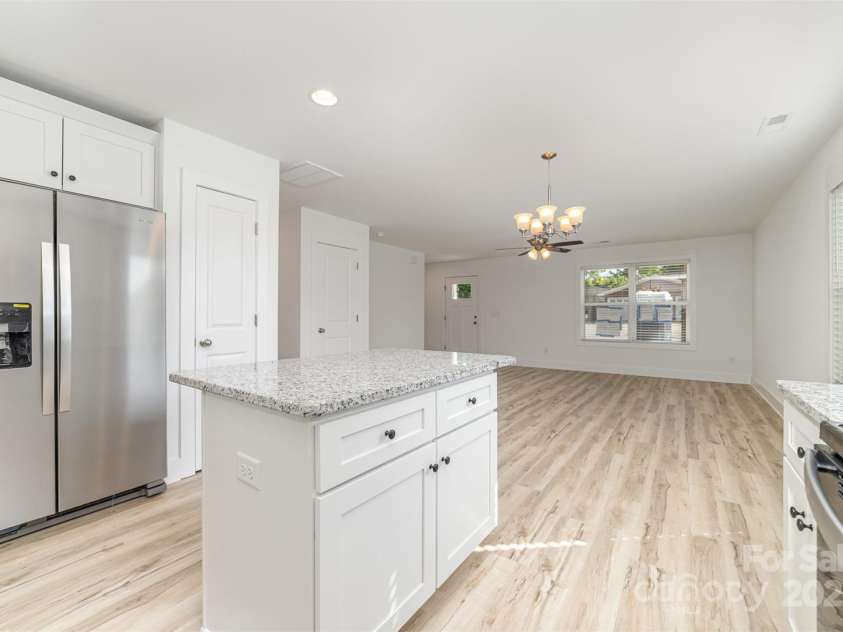 304 Adams Street, Salisbury, NC 28144.  MLS# CAR4260173, YatesRealty ID 13784. 