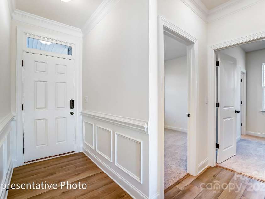 123 Prestwick Way, Mooresville, NC 28115.  MLS# CAR4260177, YatesRealty ID 13785. 