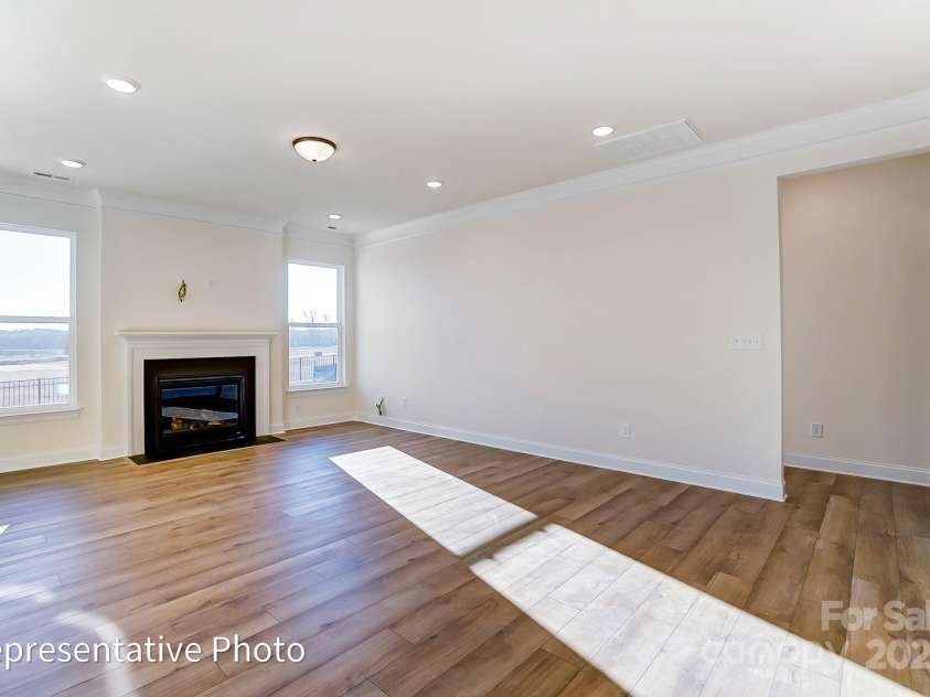 123 Prestwick Way, Mooresville, NC 28115.  MLS# CAR4260177, YatesRealty ID 13785. 