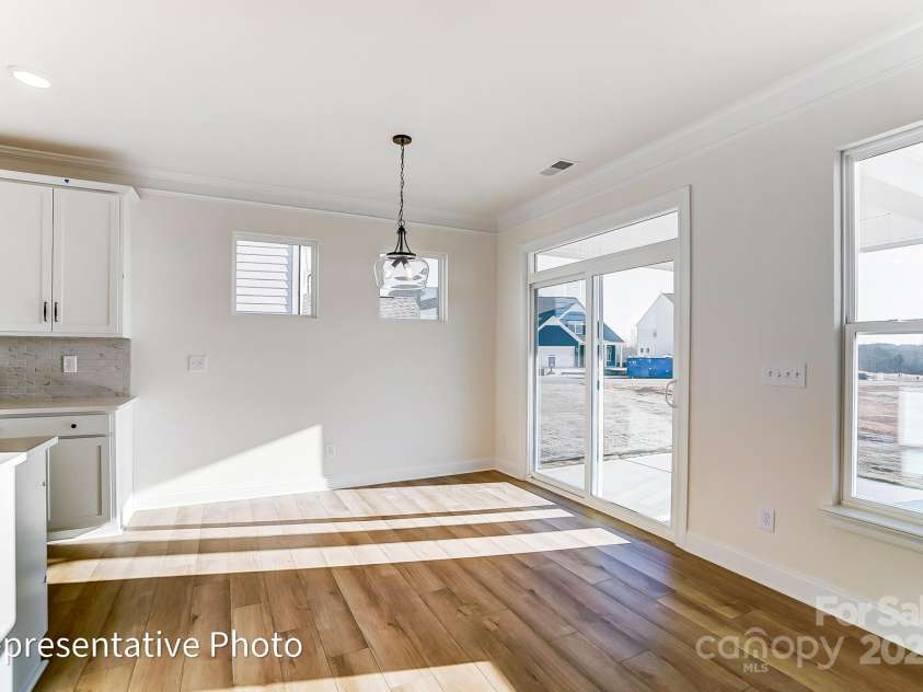 123 Prestwick Way, Mooresville, NC 28115.  MLS# CAR4260177, YatesRealty ID 13785. 