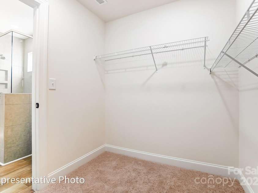 123 Prestwick Way, Mooresville, NC 28115.  MLS# CAR4260177, YatesRealty ID 13785. 