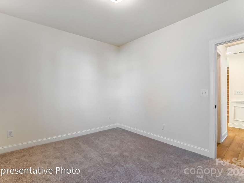 123 Prestwick Way, Mooresville, NC 28115.  MLS# CAR4260177, YatesRealty ID 13785. 