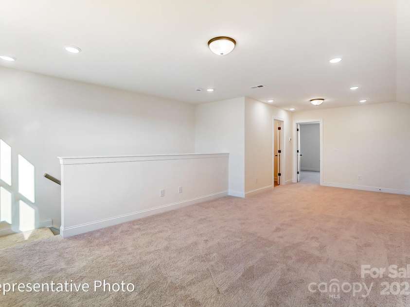 123 Prestwick Way, Mooresville, NC 28115.  MLS# CAR4260177, YatesRealty ID 13785. 