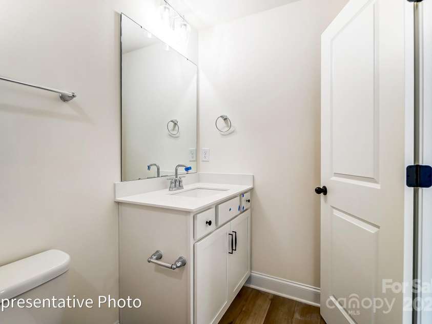 123 Prestwick Way, Mooresville, NC 28115.  MLS# CAR4260177, YatesRealty ID 13785. 